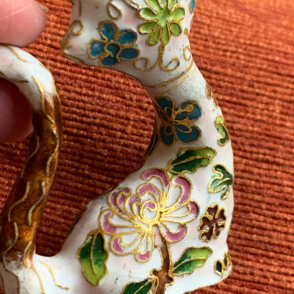 Vintage Sweet Cloisonné Flowers Cat Figurine - Picture 9 of 12